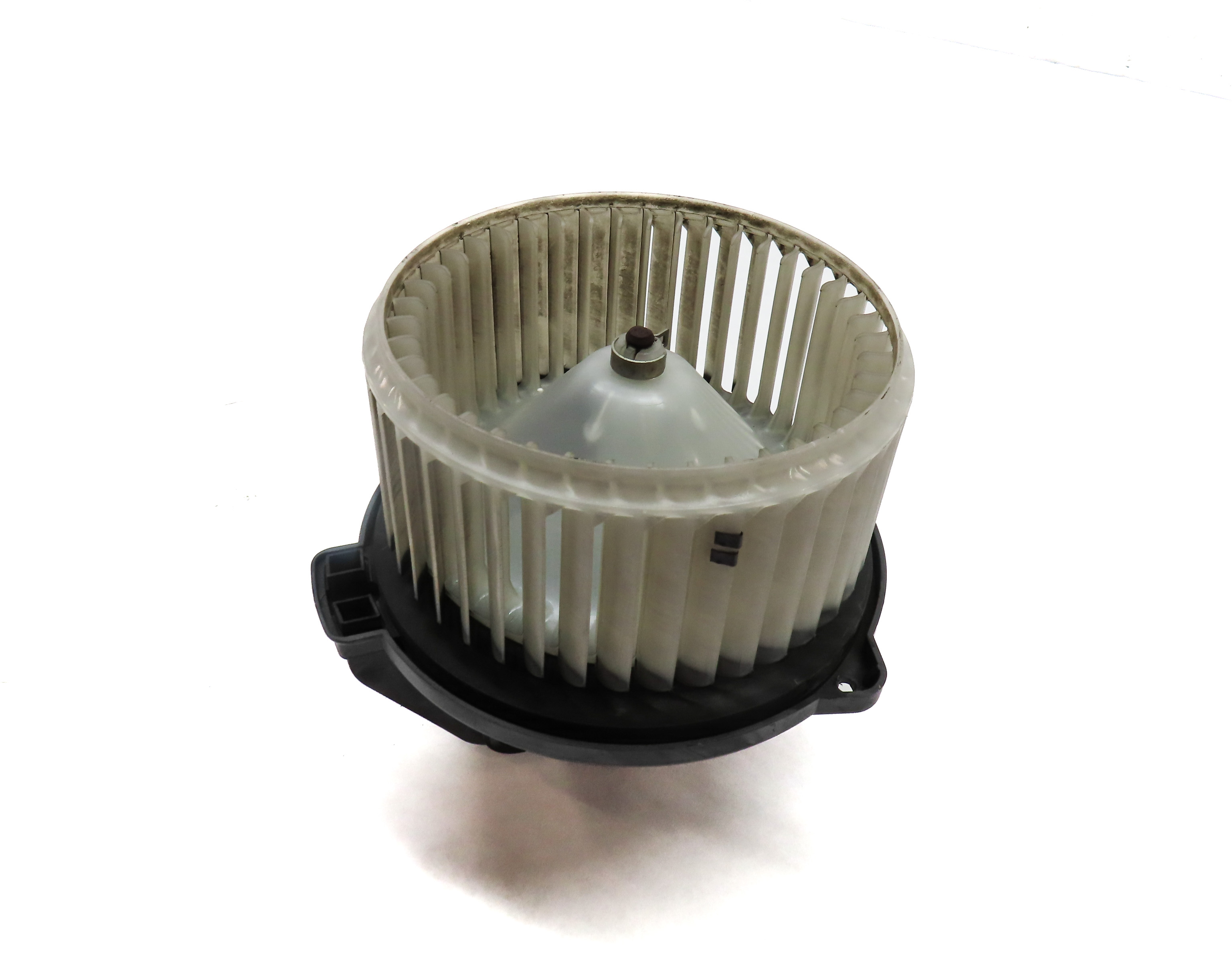 2005-2013 LR3 LR4 / RANGE ROVER SPORT (L320) FRONT HEATER A/C BLOWER FAN MOTOR — exact item pictured